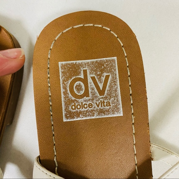 Worn Once Dolce Vita Silver Sandals Size 8 - Picture 2 of 3